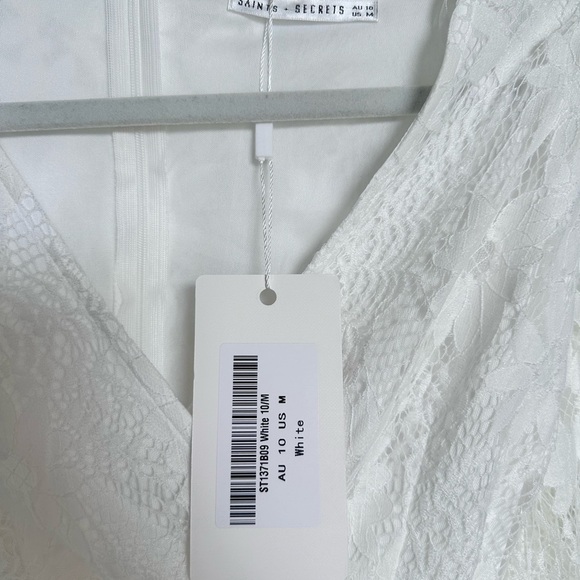 Saints Secret Mini Lace Dress in White Size M Summer Wedding Beach - Picture 3 of 6